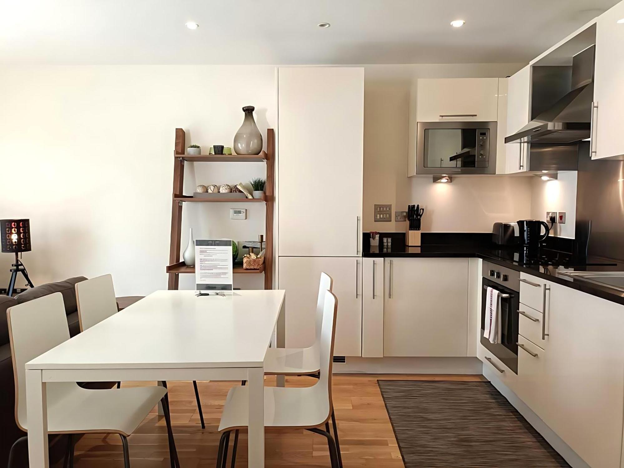 Apartment Canary Wharf Serviced London
