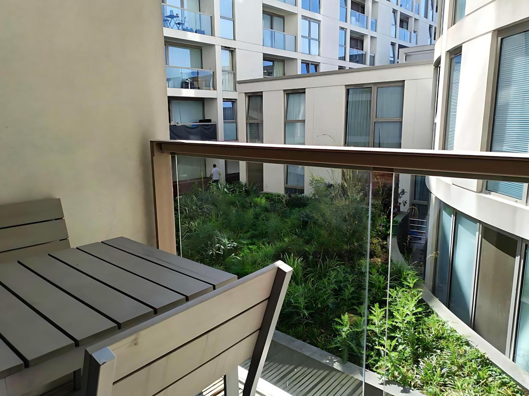 Apartment Canary Wharf Serviced London